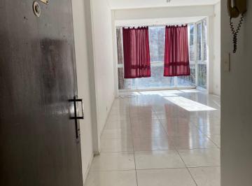 Departamento 70m² Alquiler  · 2 Ambientes Súper Luminoso