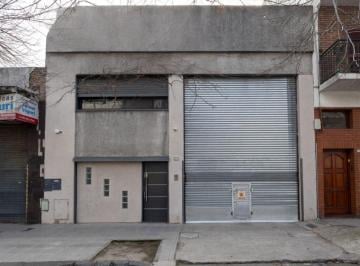 Bodega-Galpón · 375m² · Galpon en Alquiler 375 m² Caballito Norte