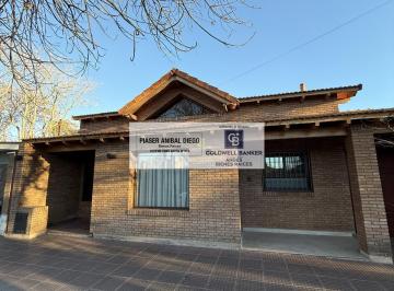 Casa · 153m² · 7 Ambientes · 1 Cochera · Casa en San Rafel