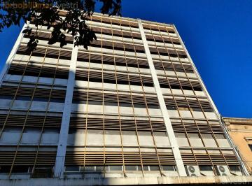Garage · 12m² · 48 Entre 8 y 9 La Plata - Cochera en Venta