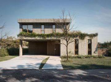 Casa · 270m² · 5 Ambientes · 2 Cocheras · Casa 3 Dorm - Vida Club de Campo