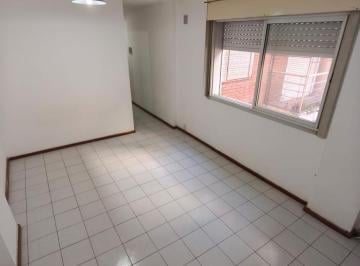 Departamento · 52m² · 2 Ambientes · Departamento de 1 Dormitorio en B° Abasto.
