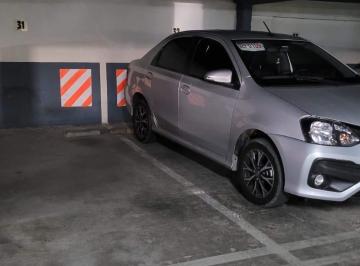 Garage · Cochera en Recoleta