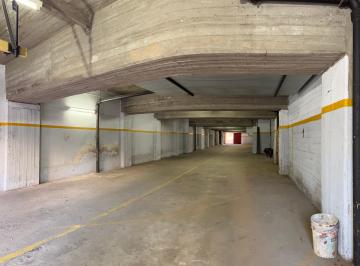 Depósito de 5 ambientes, Villa Santa Rita · Deposito/cocheras 300 m² Cubiertos + 170 Descubiertos - Miranda y Bahia Blanca
