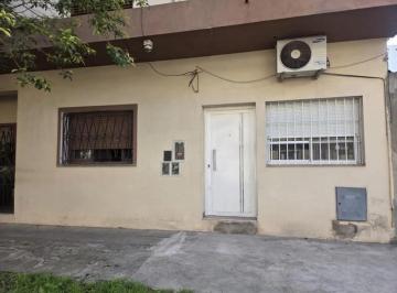 DEPARTAMENTO 2 AMB CON PATIO SIN EXPENSAS VILLA BOSCH · Departamento 2 Amb con Patio Sin Expensas Villa Bosch