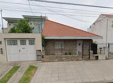 PH · 48m² · 3 Ambientes · Alquiler PH 2 Ambientes y 1/2 Barrio P. Junta (Hpc)