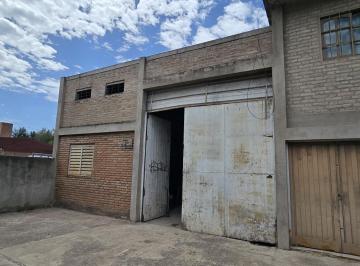 Terreno · 396m² · Vendo 3 Galpones en Terreno de 1800 m² Unquillo