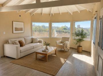 Casa de 4 ambientes, Santa Rosa de Calamuchita · Casa a Estrenar en Venta en Santa Rosa de Calamuchita | 3 Dorm., Pileta y 800 m² de Terreno