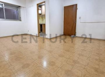 Departamento · 37m² · 2 Ambientes · Venta de Departamento 2 Ambientes en Lanus Oeste
