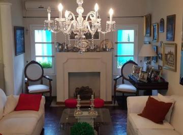 Casa · 280m² · 4 Ambientes · 1 Cochera · Vendo Casa en Zona Norte!3 Dorm 3 Baños Quincho Pileta!