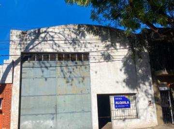 Bodega-Galpón , Rosario · Alquiler Galpon de 188 m² en Alquiler en Distrito Sur