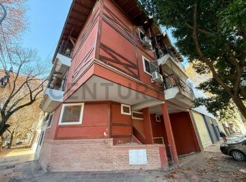 Casa · 119m² · 4 Ambientes · Venta Multifamiliar 2 PH de 4 Amb c/u con Cochera en La Paternal Sin Expensas