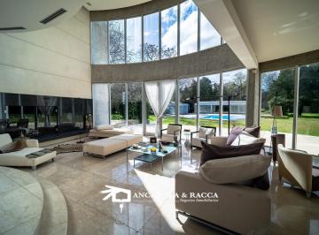 Casa · 803m² · 6 Dormitorios · 2 Cocheras · Country San Diego Imponente! - Casa de Diseño Vanguardista