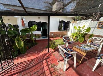 Casa · 50m² · 2 Dormitorios · 1 Cochera · Casa en Venta