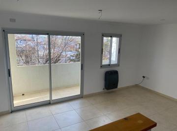 Departamento · 50m² · 2 Ambientes · Departamento en Alquiler de un Dormitorio. 19 E/ 68 y 69