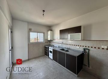 Departamento · 70m² · 3 Ambientes · 1 Cochera · Alquiler Depto. 3 Ambientes Monte Grande / con Cochera
