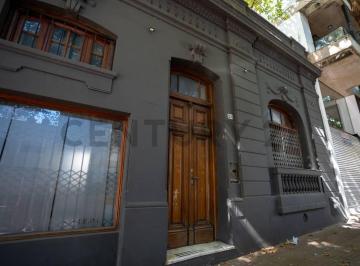 Casa · 180m² · 5 Dormitorios · Casa en Alquiler en El Casco de La Plata