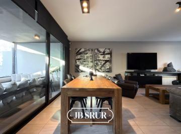 Casa · 185m² · 4 Ambientes · 2 Cocheras · Casa en Camino a San Carlos