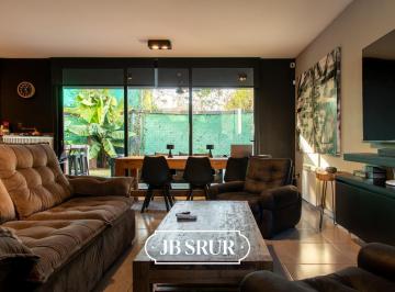 Casa · 185m² · 4 Ambientes · 2 Cocheras · Casa en Camino a San Carlos