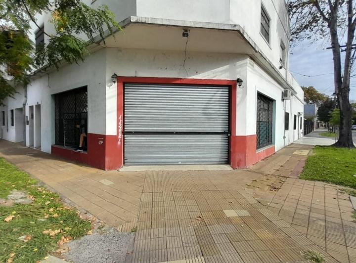 Local comercial · 81m² · 1 Ambiente