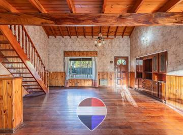 Casa · 97m² · 3 Ambientes · 1 Cochera · Casa en Venta City Bell