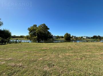 Terreno · 920m² · Venta Lote Al Agua de 920 m² en El Cazal, Escobar