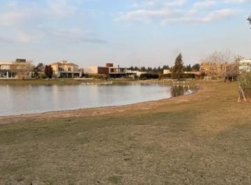 Terreno · 1013m² · Lote de 1.013,80 m² con Fondo a Laguna en Terravista