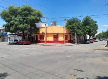 Local comercial · 86m² · 1 Ambiente · Local en Venta Esquina Sobre 24 de Septiembre y Gavilán, Frente a Colegio