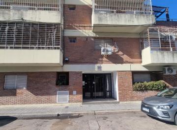 Departamento · 55m² · 4 Ambientes · Alquiler Departamento Dos Dorm. San Luis 4100