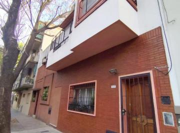 PH de 4 ambientes, Flores · Venta PH 4 Ambientes