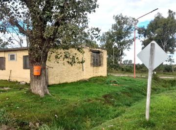 Casa · 70m² · 3 Ambientes · Terreno 750 m² - Peyrano, Constitución
