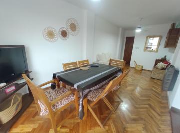 Departamento · 44m² · 2 Ambientes · Alquiler Temporal Depto 1 Dormitorio - Barrio Martin, Rosario