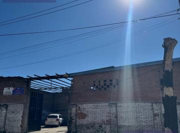 Bodega-Galpón · 462m² · Galpón en Venta - Uruguay 900