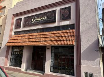 PH · 129m² · 4 Ambientes · Venta | PH de 3 Ambientes con Local Al Frente | Excelente Ubicación en Banfield | Sin Expensas