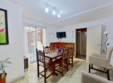 PH · 79m² · 4 Ambientes · PH 4 Ambientes Venta Floresta Patios
