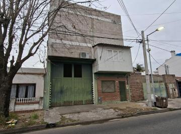 Bodega-Galpón · 600m² · Galpón en Venta en Sarandi