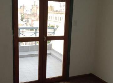 Departamento · 50m² · 2 Ambientes · Departamento en Venta Zona Nuevo Centro Shopping, Frente, Balcón