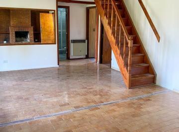 PH · 80m² · 4 Ambientes · 1 Cochera · PH en Punta Mogotes