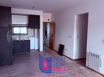 Departamento · 51m² · 2 Ambientes · 1 Cochera · Alquiler 17 E/ 44 y 45 Departamento 1 Dormitorio con Cochera