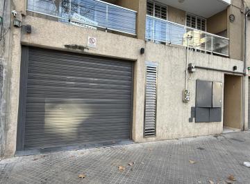 Garage · 11m² · 1 Ambiente · 1 Cochera · Cochera en Venta Cubierta en Barrio Nuestra Señora de Lourdes - Rosario