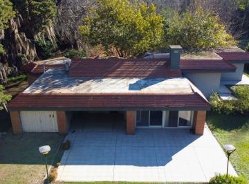 Casa · 220m² · 5 Ambientes · Venta Quinta Roldan Sobre Ruta 9, Quincho y Pileta