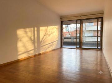 Departamento de 4 ambientes, Palermo · Excelente Departamento Al Frente con Amplio Balcón Corrido en Inmejorable Zona. Full Amenities