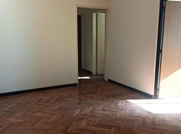 Departamento · 50m² · 3 Ambientes · Departamento 3 Ambientes en San Telmo en Alquiler