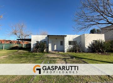 Casa · 150m² · 4 Ambientes · 5 Cocheras · Casa en Venta en San Matías en Una Planta