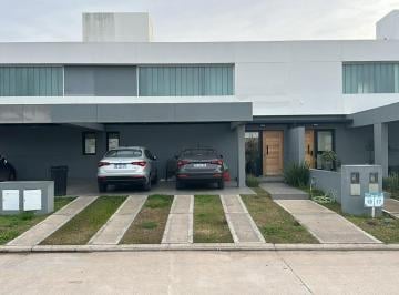 Casa de 7 ambientes, Córdoba · En Alquiler – San Ignacio Village | Manantiales