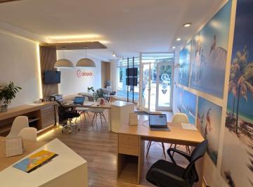 Local comercial · 54m² · 2 Ambientes · Local de 50 m² en Alquiler. Ricchieri 3304 Excelente Visibilidad!