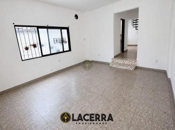 Casa de 3 ambientes, General San Martín · Casa 3 Ambientes en Alquiler en Villa Ballester