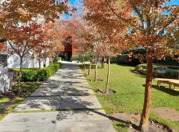 Oficina comercial · 80m² · 1 Ambiente · 1 Cochera · Oficina en Alquiler en Carrasco