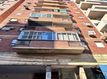 Departamento de 4 ambientes, Rosario · Barrio Abasto Sobre Av Corrientes!