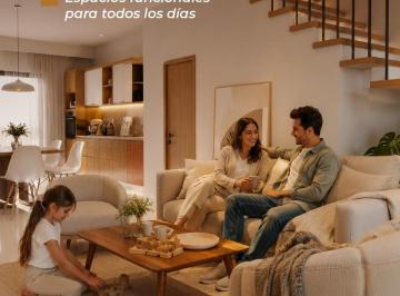 Casa · 145m² · 4 Ambientes · Venta Duplex Grand Bourg 3 Dorm. Financiación